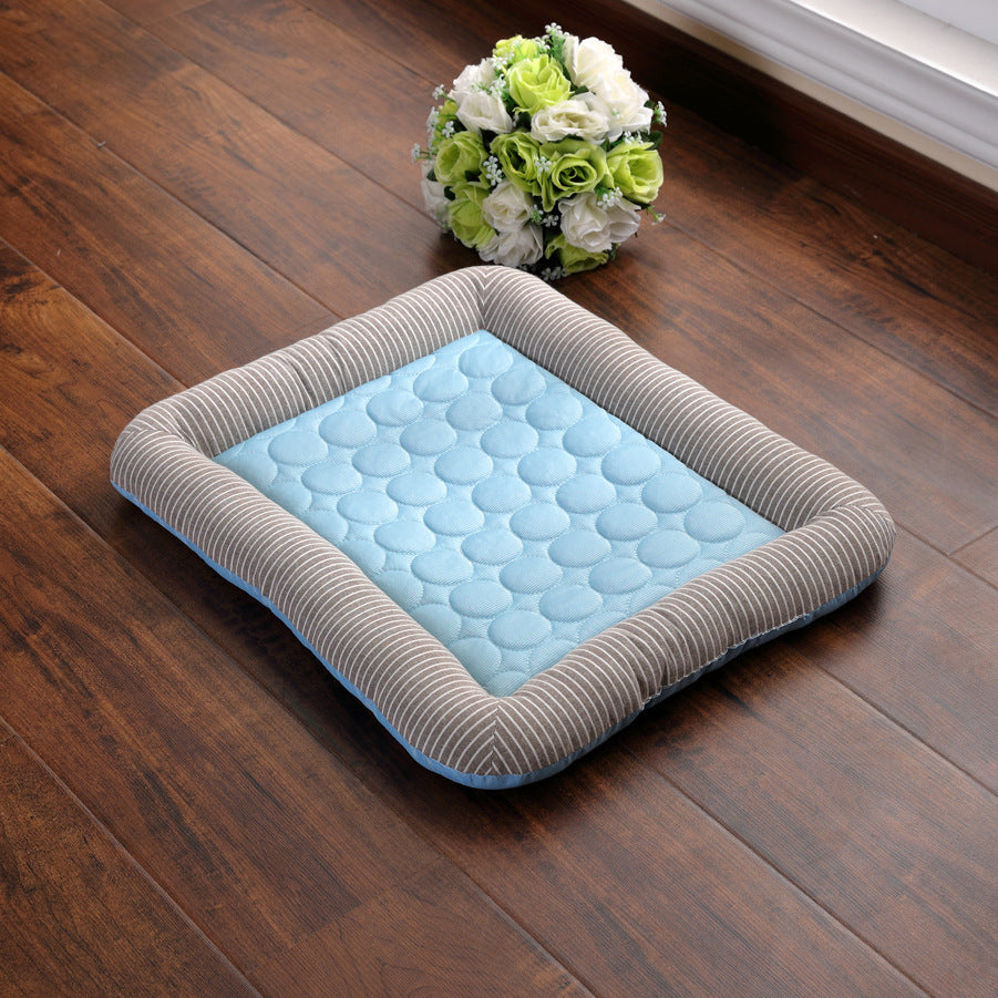Self-Cooling Pet Mat – Washable Summer Bed Pad for Dogs & Cats (S/M/L)